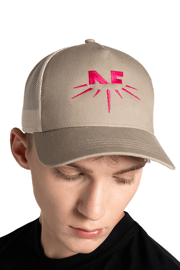cap beige ricamo fucsia4 1 1