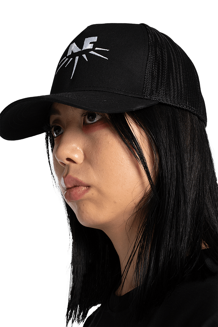 "ECLIPSE" CAP